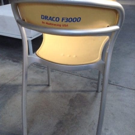 Sedia DRACO RACING in alluminio con seduta in pelle marchiata
