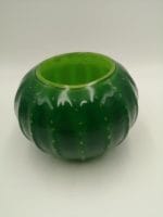 9003882_2.jpg Vaso in vetro a forma di cactus verde (vintage)