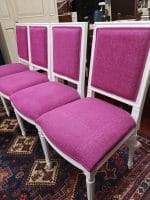 Set di 4 sedie laccate bianche con rivestimento rosa