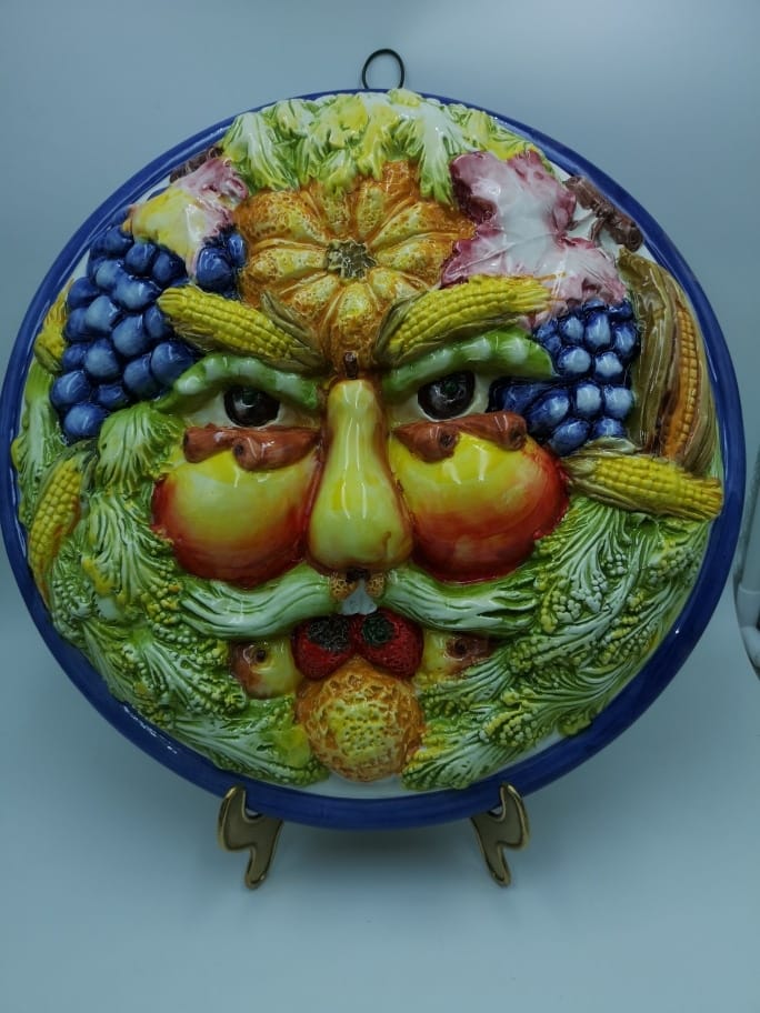 38959.jpg Bacco in ceramica dipinta a mano di Bassano - decorazione da muro
