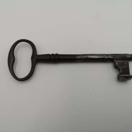 Antica chiave in ferro forgiato, 12 cm