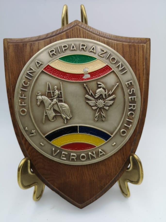 39052.jpg Crest militare da collezione vintage