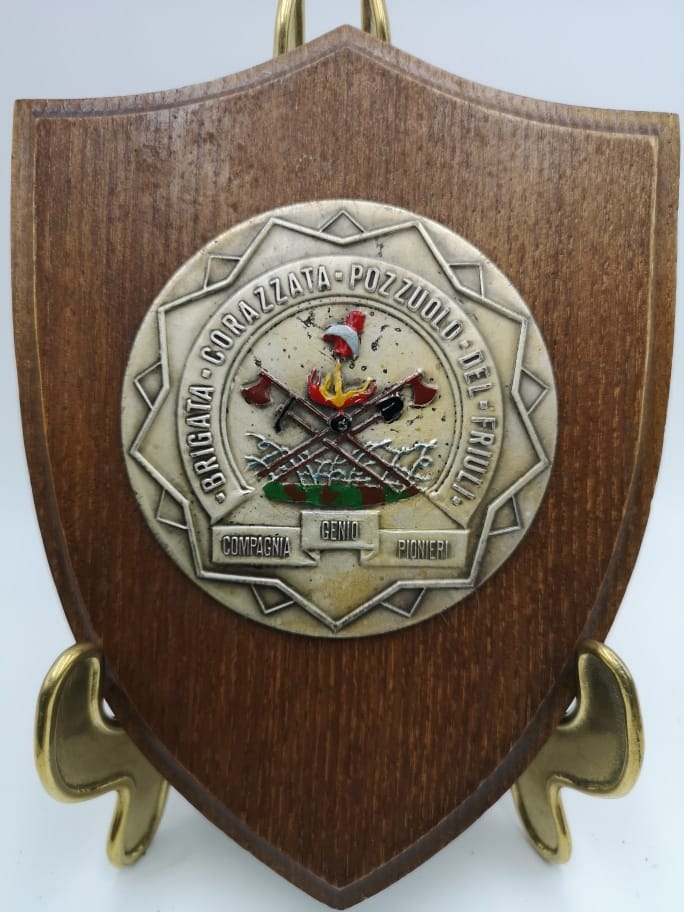 39058.jpg Crest militare da collezione - distintivo vintage