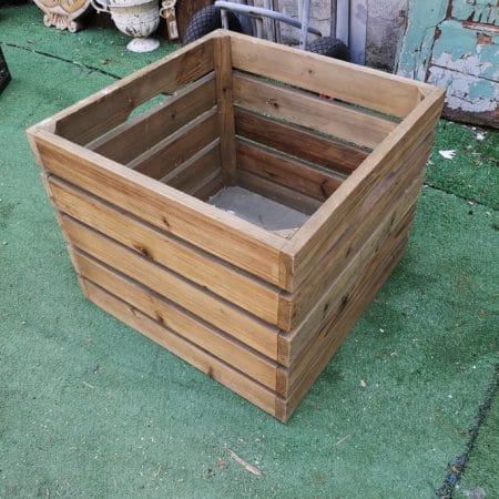 Cassetta fioriera in legno vintage