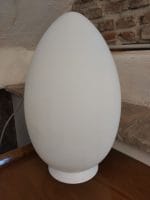 Lampada a uovo in vetro bianco satinato