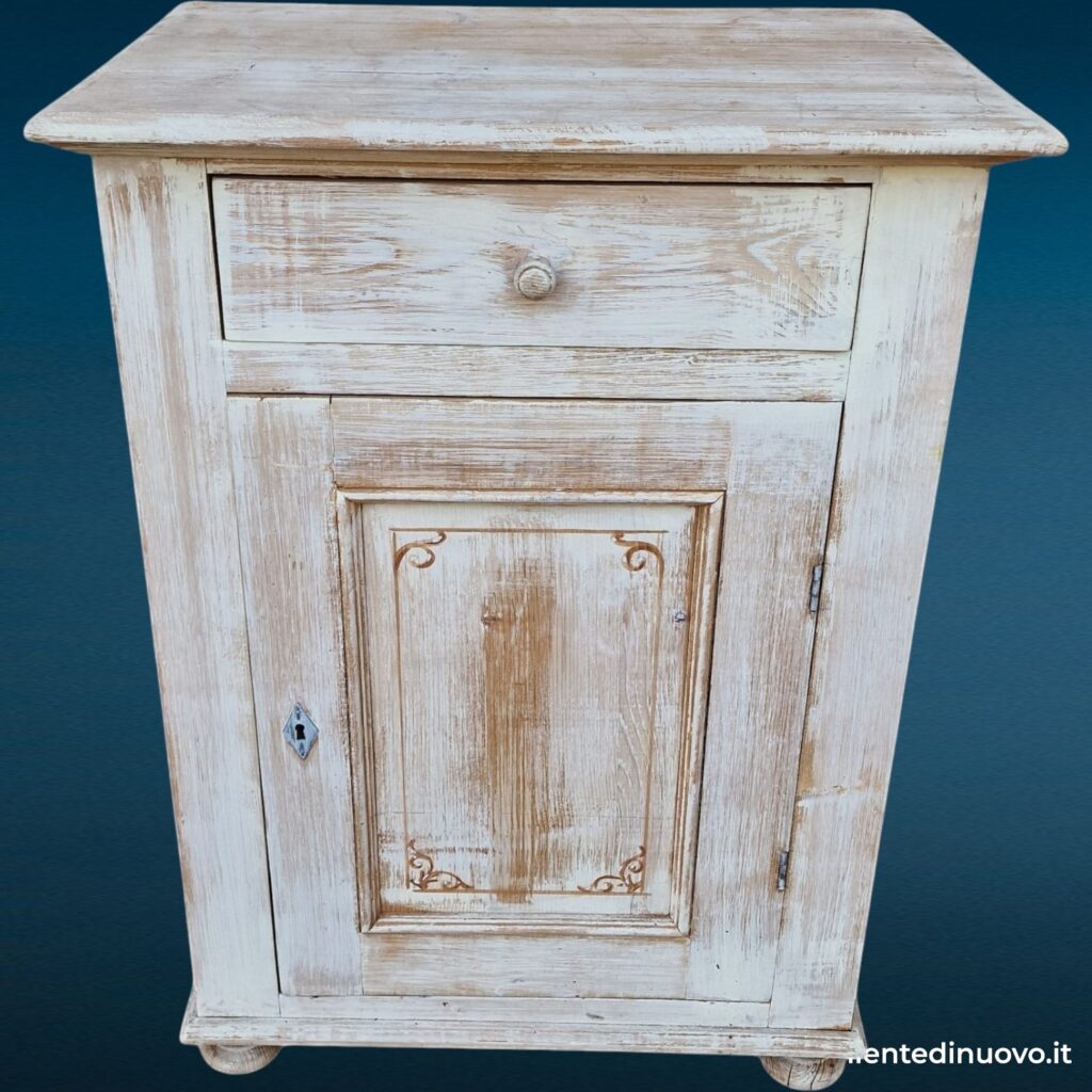 Stipo in legno massello decorato shabby chic