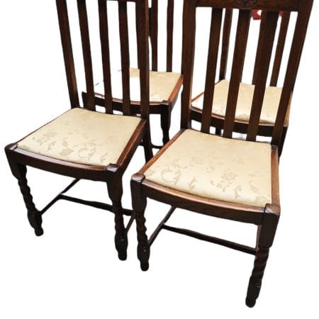 Set di 4 sedie inglesi in rovere massello fine Ottocento, ritappezzate