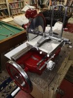 39869.jpg Affettatrice a volano Omega 370 d'epoca in ottime condizioni, con lama da 370 mm e motore elettrico trifase