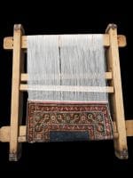 Telaio dimostrativo per tappeti in legno, oggetto artigianale e didattico