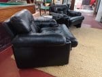 Poltrone Coronado vintage B&B Italia riverniciate in nero, design Tobia Scarpa