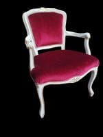 Poltroncina stile veneziano laccata con velluto rosso e braccioli