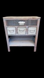 40240.jpg Mobile cassetti industrial originale in legno e ferro