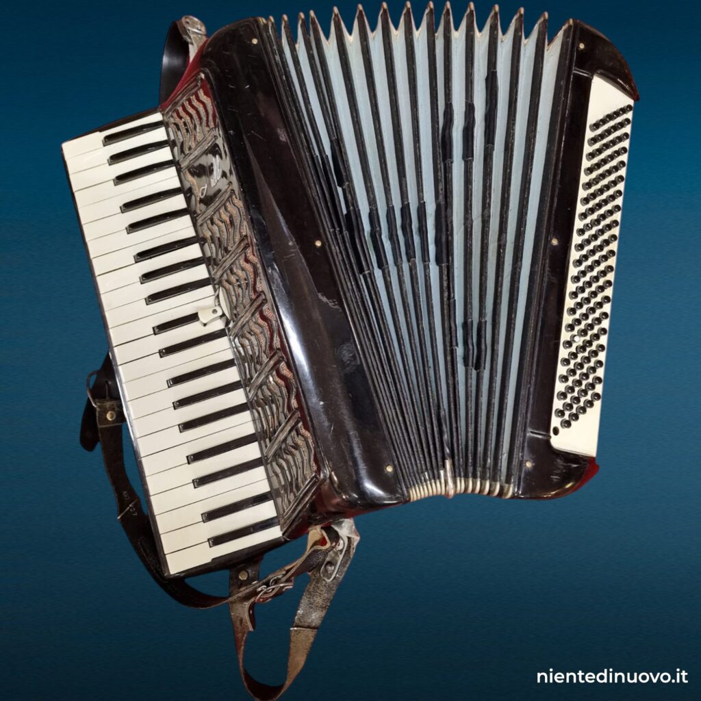 Fisarmonica Anelli made in Italy con borsa originale
