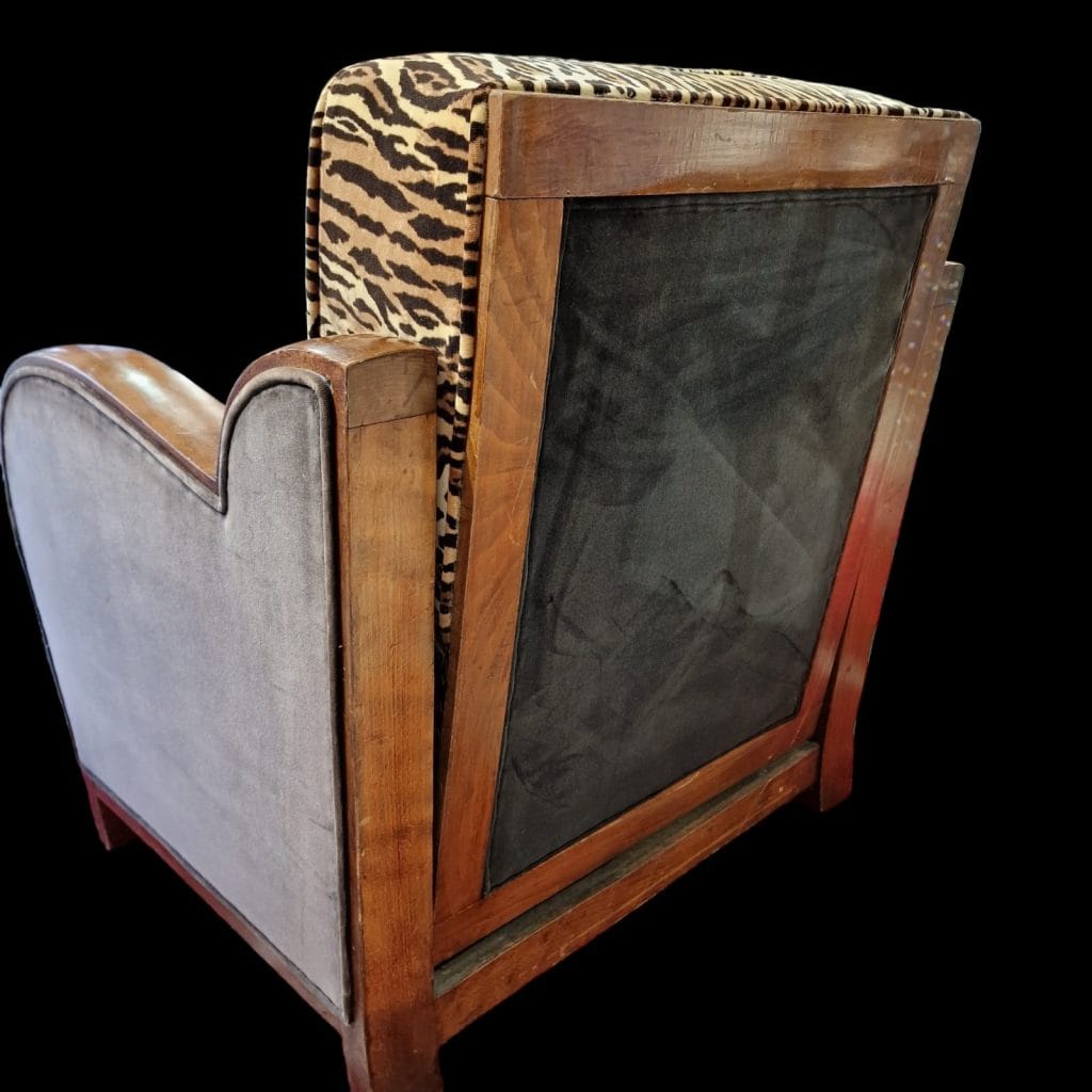 Coppia di poltrone anni '30 con rivestimento leopardato in stile Art Deco