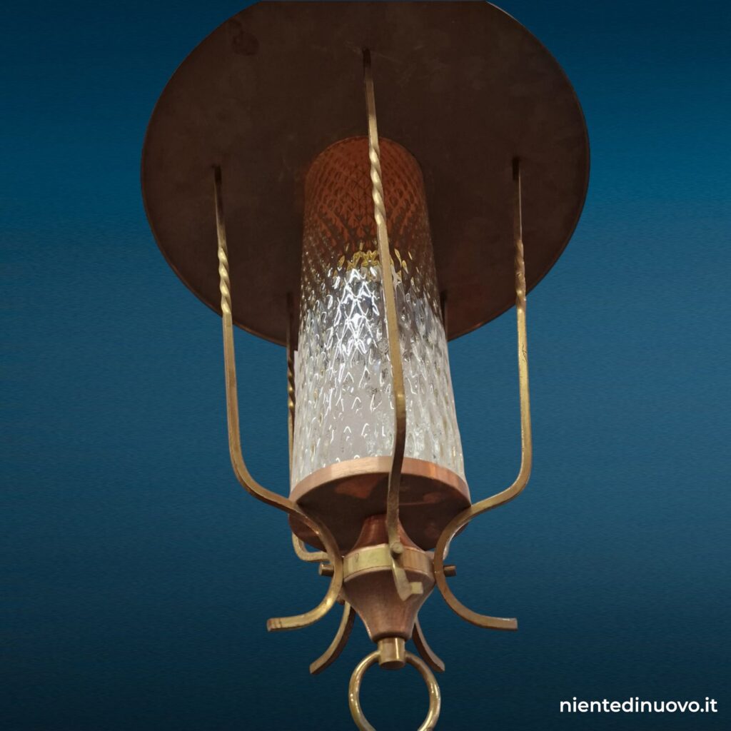 Lampadario a lanterna in ottone e rame, una luce