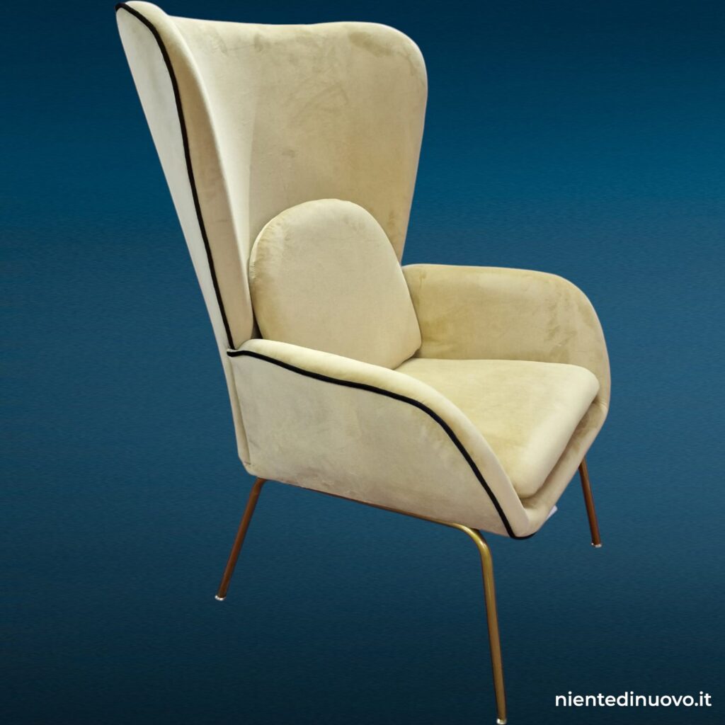 Poltrona Living Sand in velluto color sabbia
