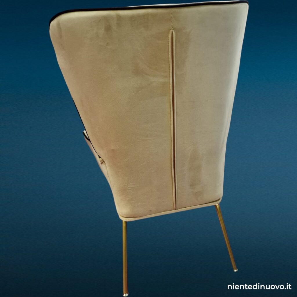 Poltrona Living Sand in velluto color sabbia