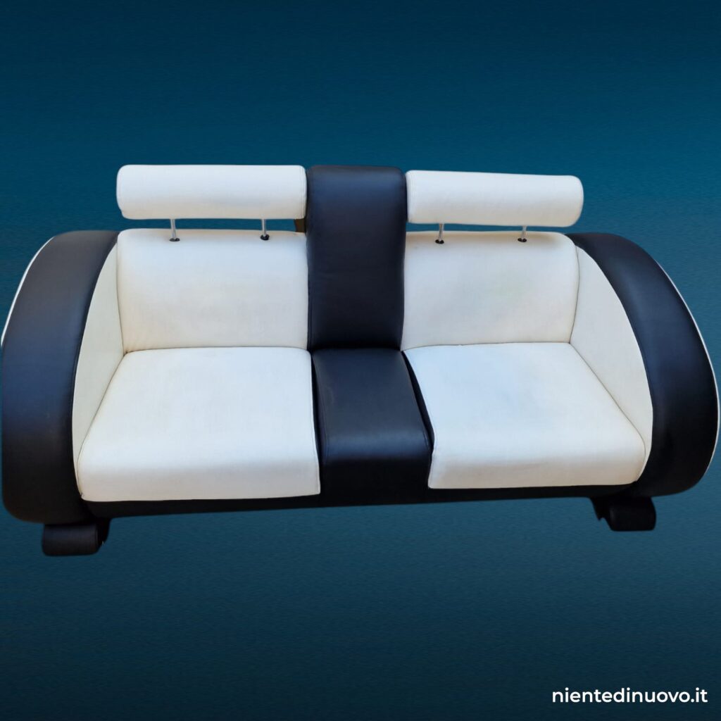 Divano Happy Days, divano vintage bicolore in similpelle bianco e nero (due posti)