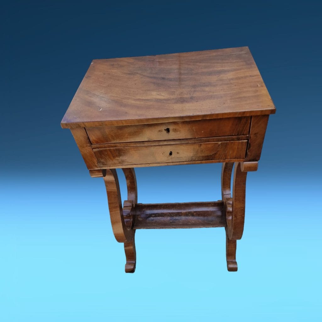 Tavolino da lavoro fine 800 con 2 cassetti in legno