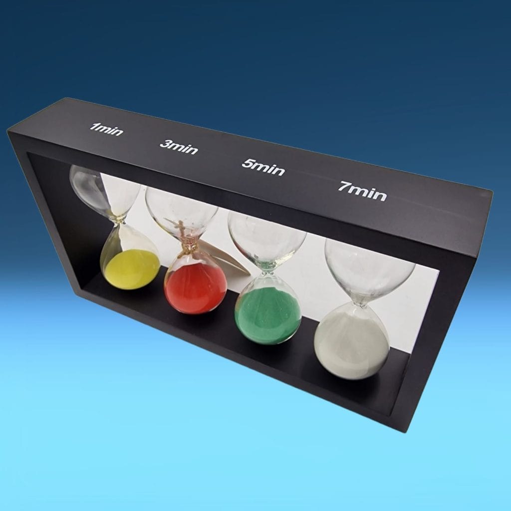 set di clessidre in vetro con sabbia colorata e struttura in legno