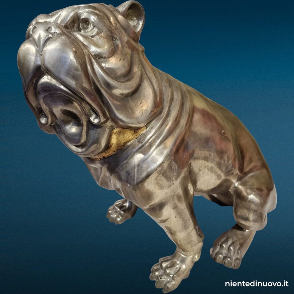 Scultura bulldog in acciaio vintage