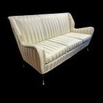 38275.jpg Divano vintage midcentury con piedini in ottone e tessuto originale