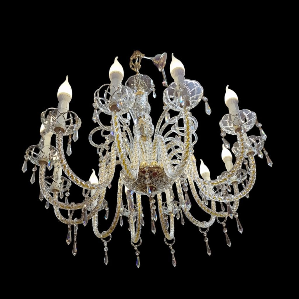 Lampadario in cristallo con finiture oro a 12 luci completo di pendagli originali