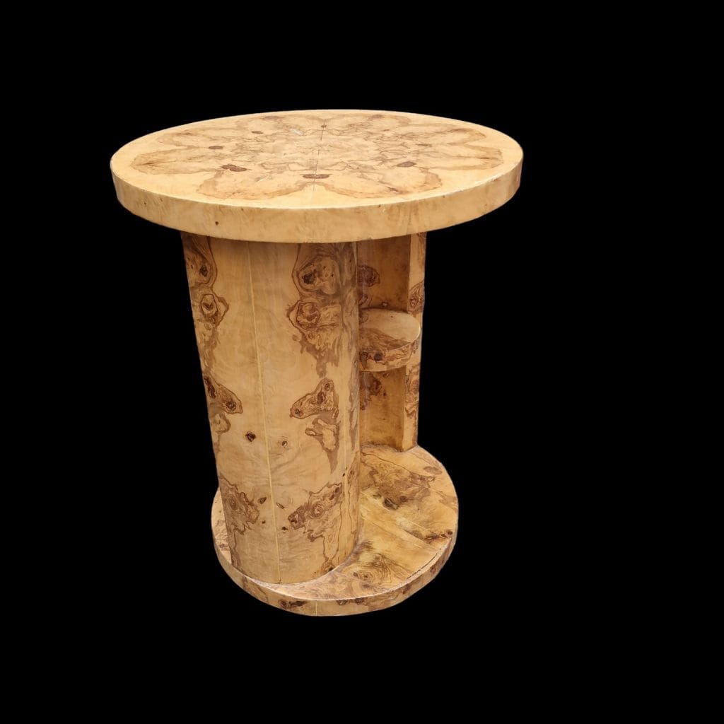 Tavolino da salotto déco vintage radicato con impiallacciatura parzialmente sollevata