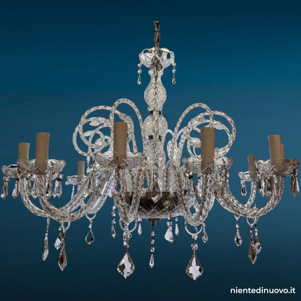Lampadario in cristallo a 12 luci con attacchi E14