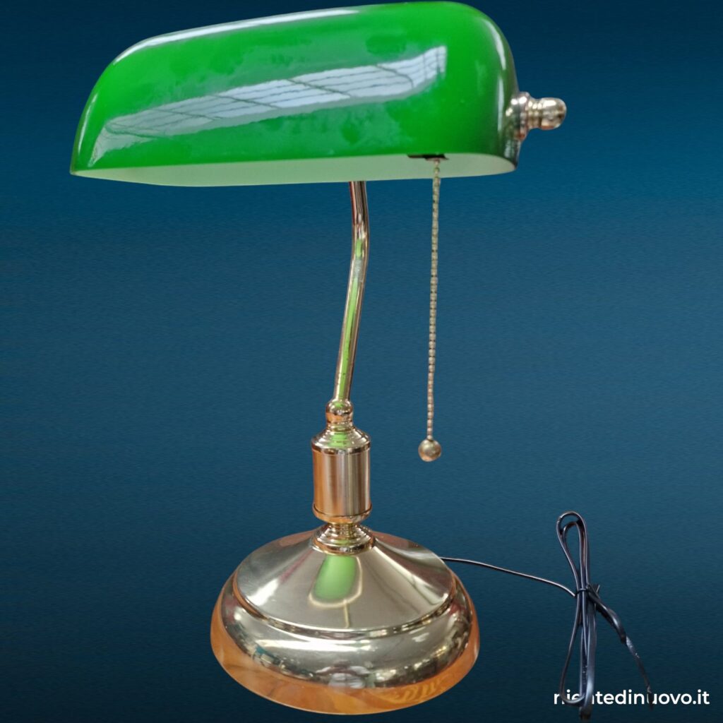 Lampada ministeriale vetro tegola verde