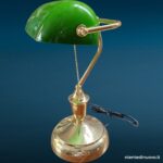 Lampada ministeriale vetro tegola verde