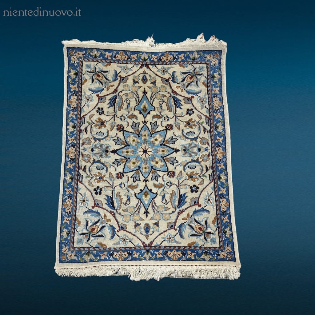 piccolo tappeto persiano Nain 57x75