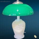 Lampada vintage in vetro con paralume in vetro di Murano verde ministeriale