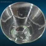 0947c9b2-e98f-4f65-8b8e-48c0da603978 Vaso in vetro soffiato trasparente, in eccellenti condizioni, disponibile in due modelli: a calice e sagomato.