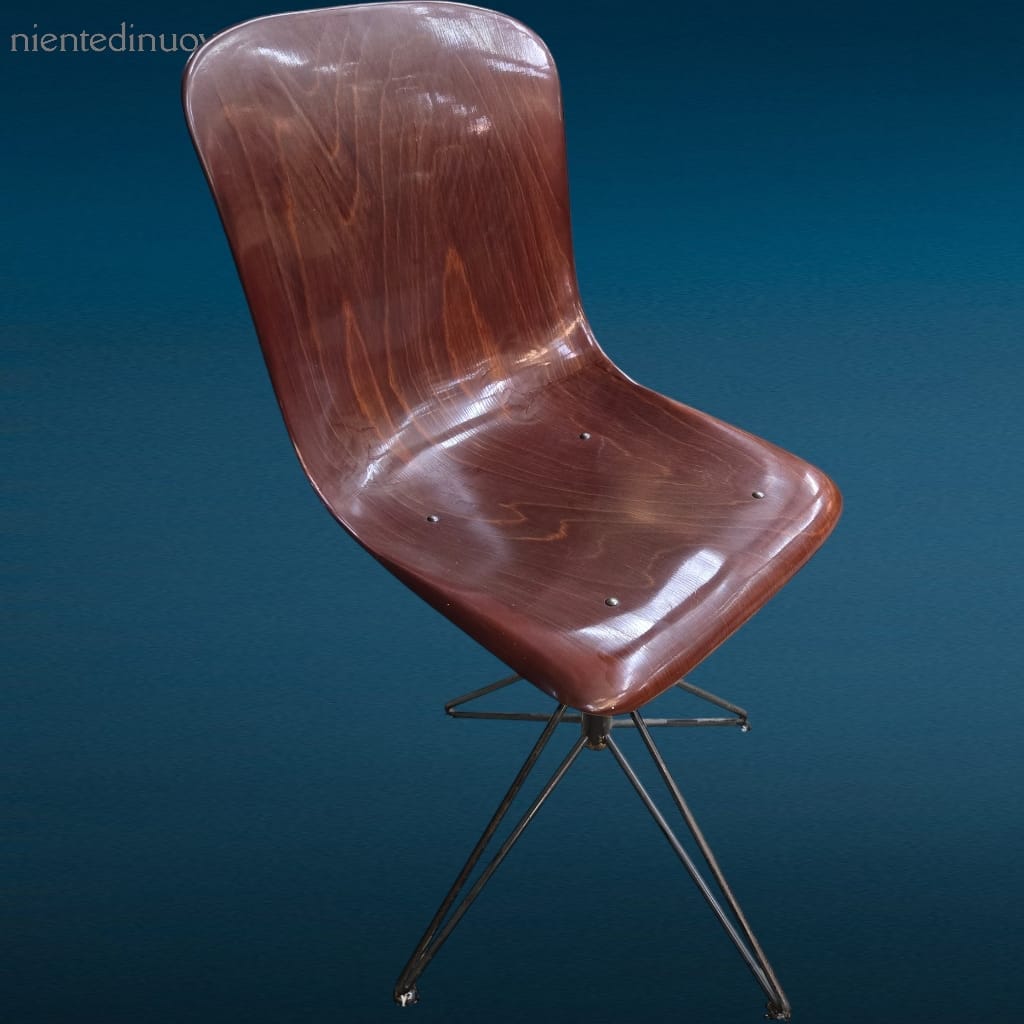 41236.jpg Poltroncina Pagholz vintage anni ’50 con base regolabile in altezza.