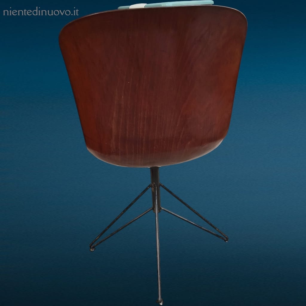 Poltroncina Pagholz vintage anni ’50 con base regolabile in altezza.