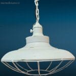 04034_1.jpg grazioso lampadario in metallo verniciato bianco,in stile vintage