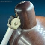41280_4.jpg Lampada da tavolo ministeriale vintage in metallo marrone anni ‘60 con stelo regolabile e base appesantita.