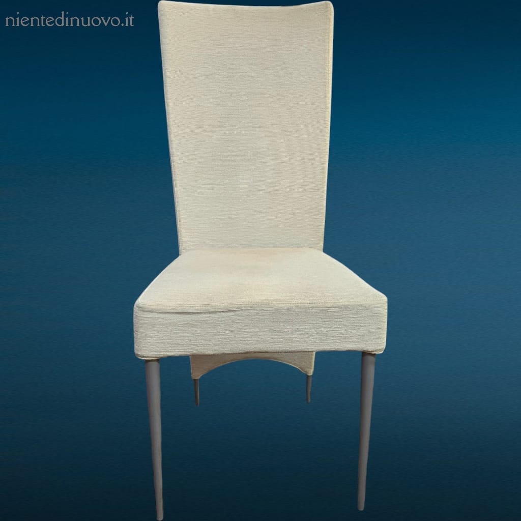 sedia imbottita Cattelan in tessuto panna con gambe in acciaio