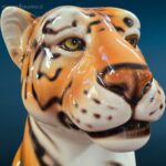 04451_1.jpg Tigre in ceramica di Bassano dipinta a mano in ottime condizioni