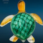 Scultura in vetro raffigurante tartaruga marina artigianale