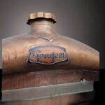 41049_5.jpg Vetrinetta realizzata da radiatore Peugeot per esposizione modellini