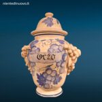 04702_11 Vaso farmacia erboristeria in ceramica con coperchio e decorazioni con frutta