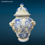 04702_3.jpg Vaso farmacia erboristeria in ceramica con coperchio e decorazioni con frutta