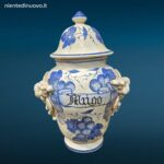 04702_4.jpg Vaso farmacia erboristeria in ceramica con coperchio e decorazioni con frutta