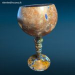 04415_2.jpg Coppa decorativa in vetro soffiato e variegato blu e oro con forma leggermente asimmetrica