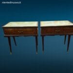 Coppia di comodini anni 60 con vetro originale e cassetto