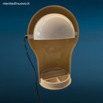 Lampada da tavolo Telegono in plastica con vaschetta anni Sessanta