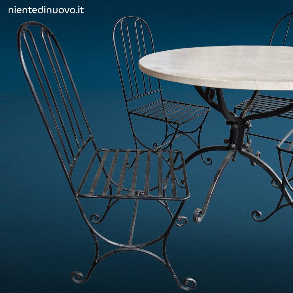 Set da giardino in ferro battuto pieno con tavolo rotondo piano in marmo diametro 110 cm e quattro sedie abbinate