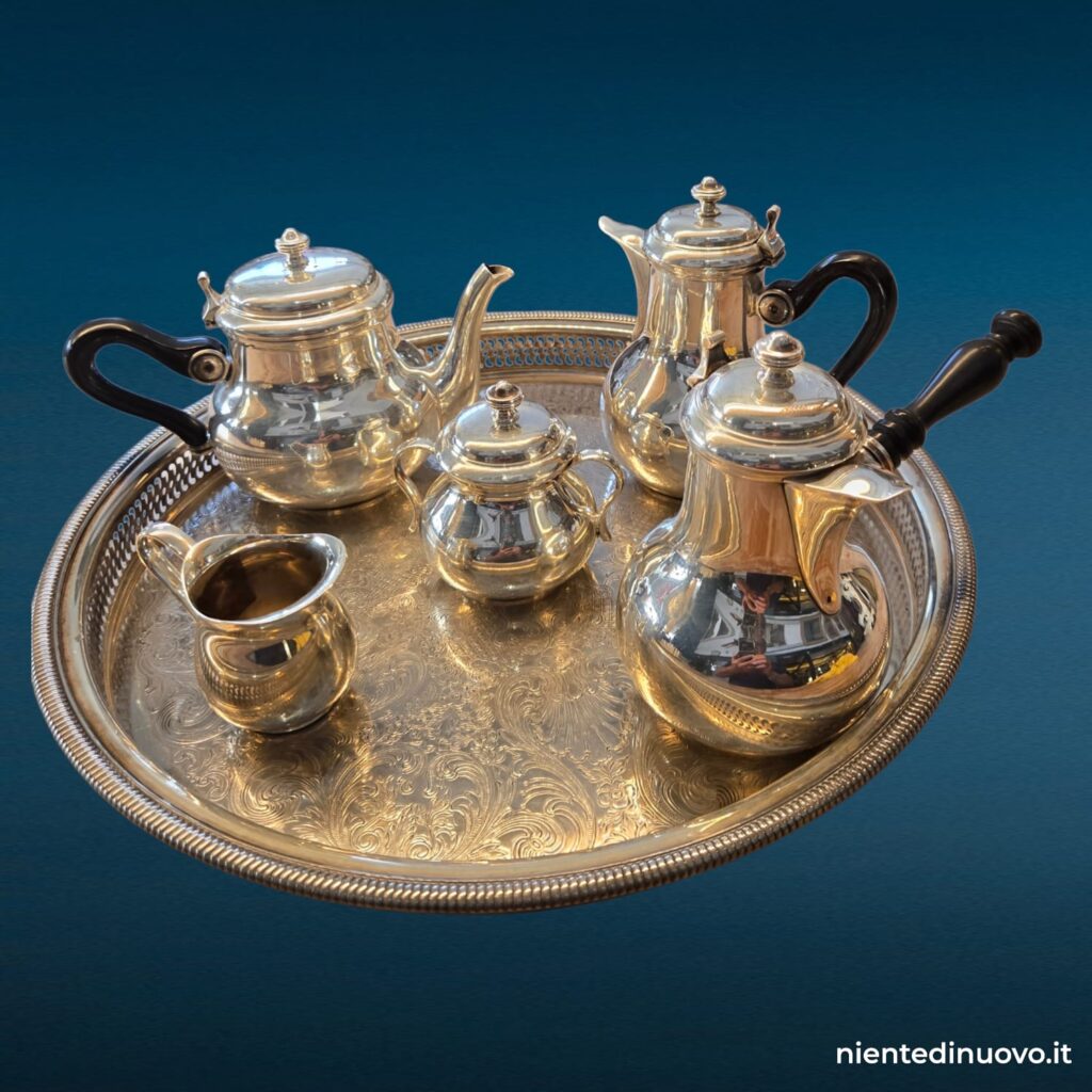Servizio da tè e caffè argentato Christofle Gallia su vassoio WM Rogers, cinque pezzi